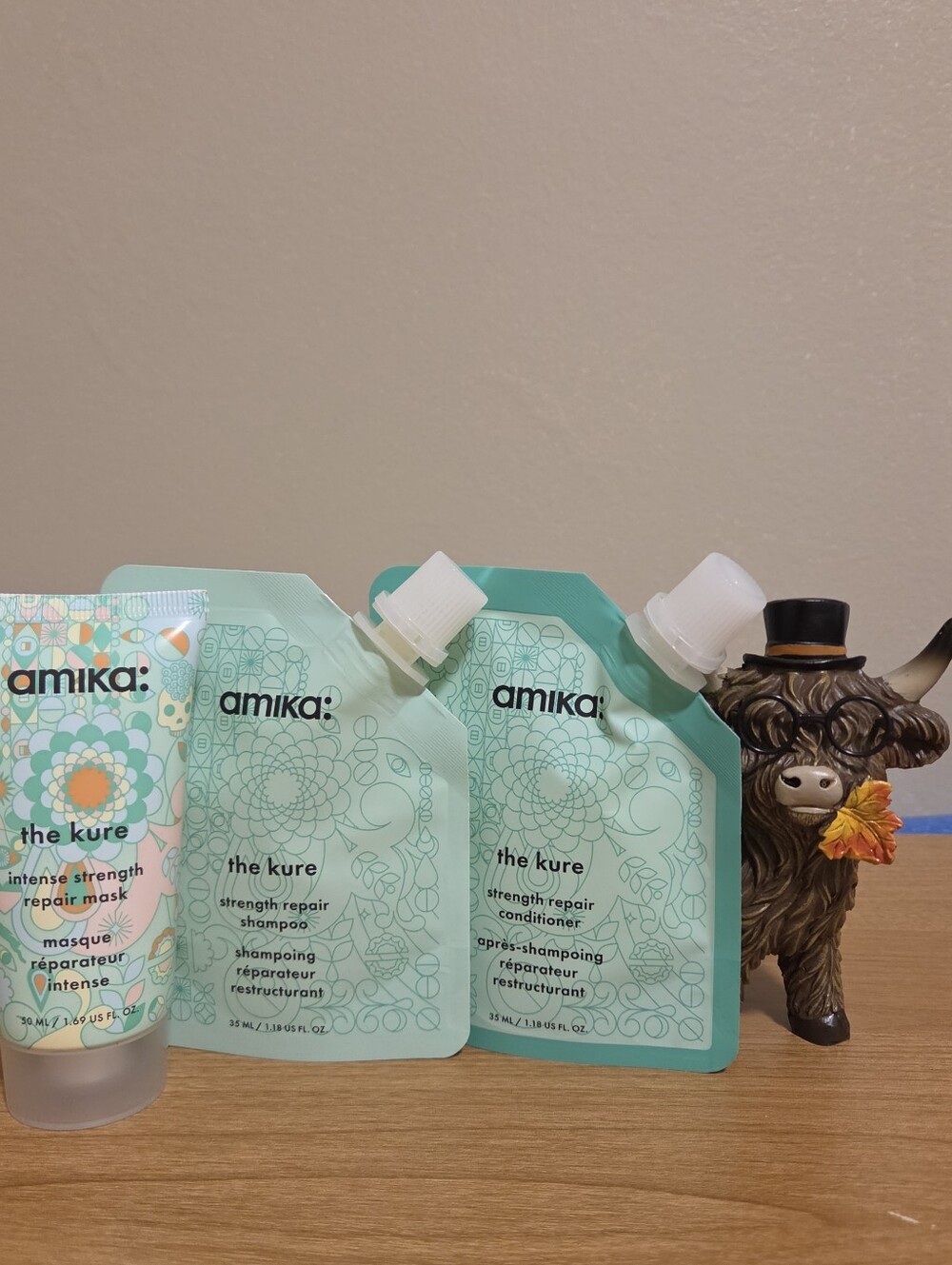 Amika The Kure Intense Strength Repair Mask Shampoo Conditioner Set